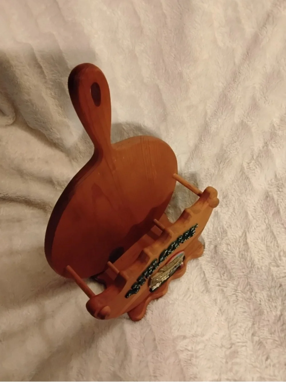 Wooden Vintage Wall Accent Decor Paper Plate Holder with Noah's Ark Cottagecore